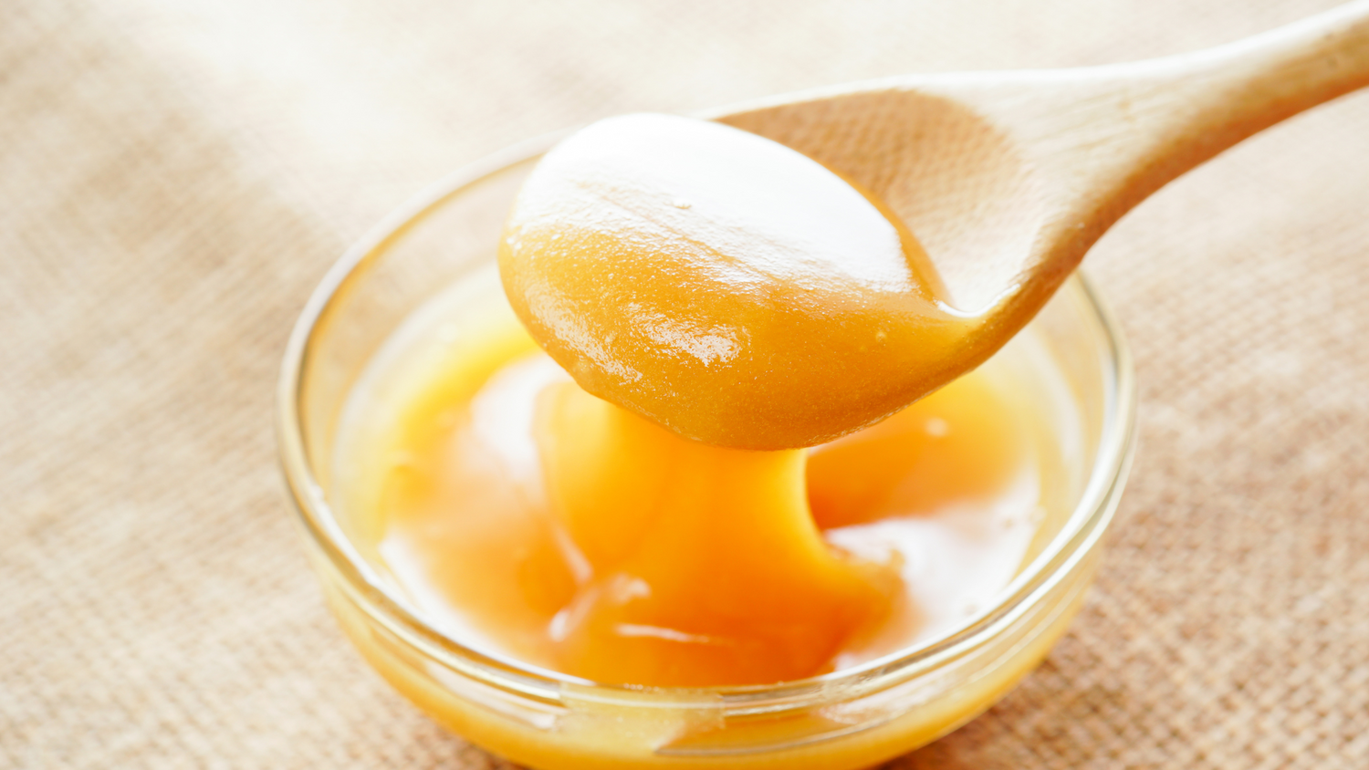 How to choose Manuka Honey? What is MGO ?