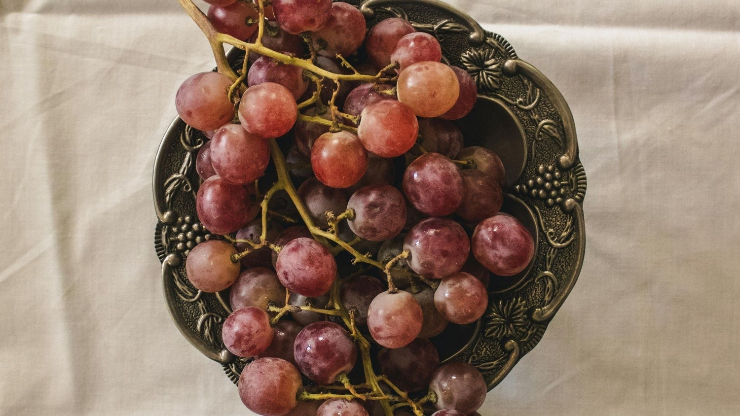 Anti-Ageing Is Not Only About Wrinkles: How Resveratrol Supports Skin Longevity